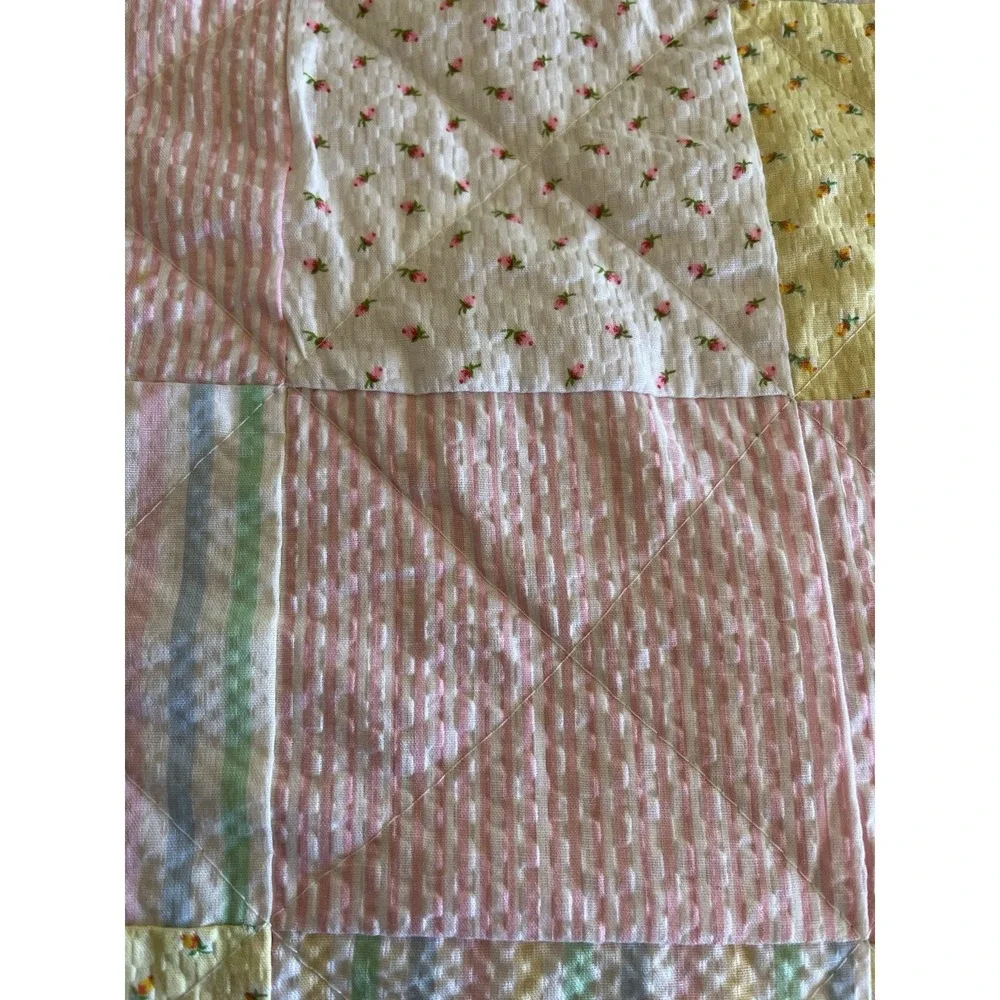 Vintage Baby Blanket Seersucker Quilted Patchwork Soft Pastels Delicate Floral